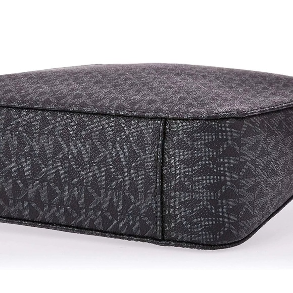 Michael Kors Black Crossbody Bag - Picture 6 of 13